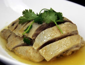 鴨肉是發物嗎 鴨肉不能與什么同食